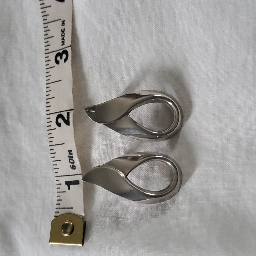 Vintage 90s silver earrings